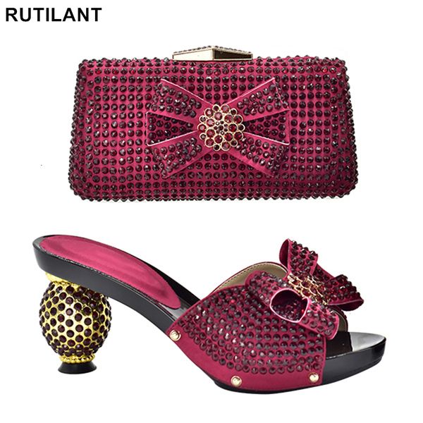 dress shoes arrival african women and bag set decorated with luxury designers slip on for 230208, Black
dress shoes arrival african women and bag set decorated with luxury designers slip on for 230208, Black