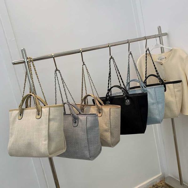 bag 2023 new korean version single shoulder diagonal span bag simple chain commuting women's large capacity canvas
bag 2023 new korean version single shoulder diagonal span bag simple chain commuting women's large capacity canvas