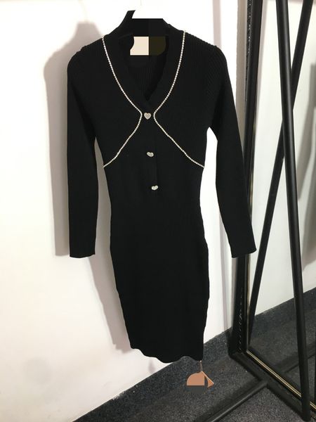 2 2023 runway dresses spring summer brand same style dress flora print sleeveless spaghetti strap black empire fashion womens clothes
2 2023 runway dresses spring summer brand same style dress flora print sleeveless spaghetti strap black empire fashion womens clothes