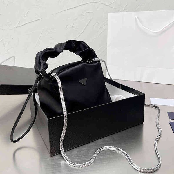 pbag triangle shopping bags shoulder nylon totes women designers handbags crossbody fashion shoulderbag handbag messenger purses wallet 0607
pbag triangle shopping bags shoulder nylon totes women designers handbags crossbody fashion shoulderbag handbag messenger purses wallet 0607
