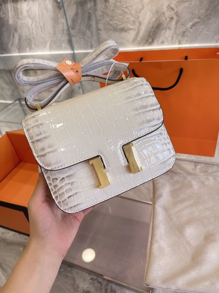 classic white alligator bag handbag messenger bag shoulder bag organ bag small square bag
classic white alligator bag handbag messenger bag shoulder bag organ bag small square bag