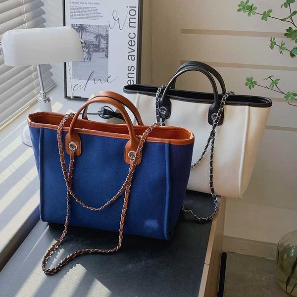 women's bag 2023 new fashion hand large capacity bucket simple chain messenger tote bag
women's bag 2023 new fashion hand large capacity bucket simple chain messenger tote bag