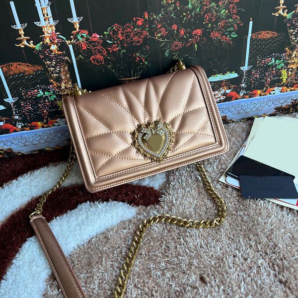 flap messenger bag chain crossbody bags evening handbag jewelry heart genuine leather shoulder purse golden hardware 7a quality clutch walle
flap messenger bag chain crossbody bags evening handbag jewelry heart genuine leather shoulder purse golden hardware 7a quality clutch walle
