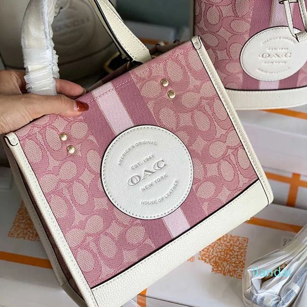 designer bag fashion brand classic style women's bag new women's bag canvas contrast handbag portable shopping shoulder
designer bag fashion brand classic style women's bag new women's bag canvas contrast handbag portable shopping shoulder