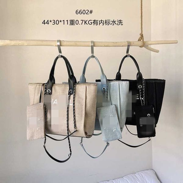small/fragrant canvas handbag fashion large capacity bag 2023 one shoulder women's short trip child and mother
small/fragrant canvas handbag fashion large capacity bag 2023 one shoulder women's short trip child and mother