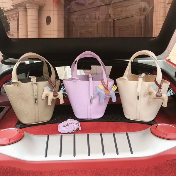 designer herme shoulder bags for women online outlet high-version clean noodles bucket cabe basket single cros
designer herme shoulder bags for women online outlet high-version clean noodles bucket cabe basket single cros