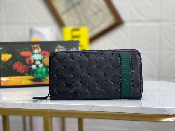 designer wallets single zipper wallet made of cowhide with eye-catching red and green webbing high-quality purse for men and women 291105, Red;black
designer wallets single zipper wallet made of cowhide with eye-catching red and green webbing high-quality purse for men and women 291105, Red;black