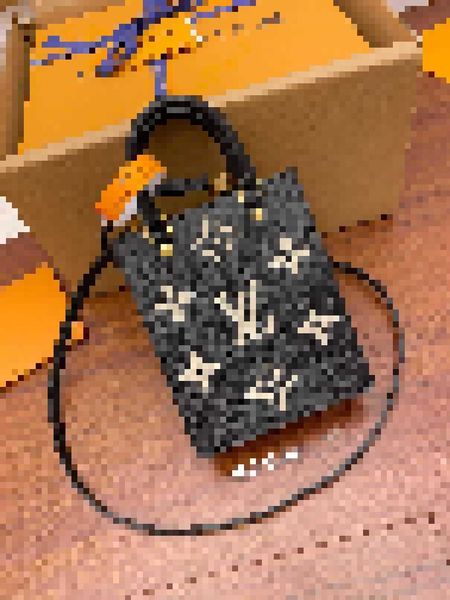 shopping bags petit sac plat tote m57937 m80449 m80478 women tote travel handbags shoulder evening 43cd 263f i2gk, Black;white
shopping bags petit sac plat tote m57937 m80449 m80478 women tote travel handbags shoulder evening 43cd 263f i2gk, Black;white