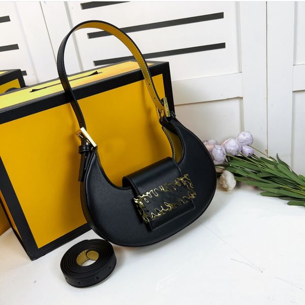 luxurys designers bags women handbag cookie mini crescent bag shoulder lady wallet simple versatile metal letter leather solid leather postm
luxurys designers bags women handbag cookie mini crescent bag shoulder lady wallet simple versatile metal letter leather solid leather postm