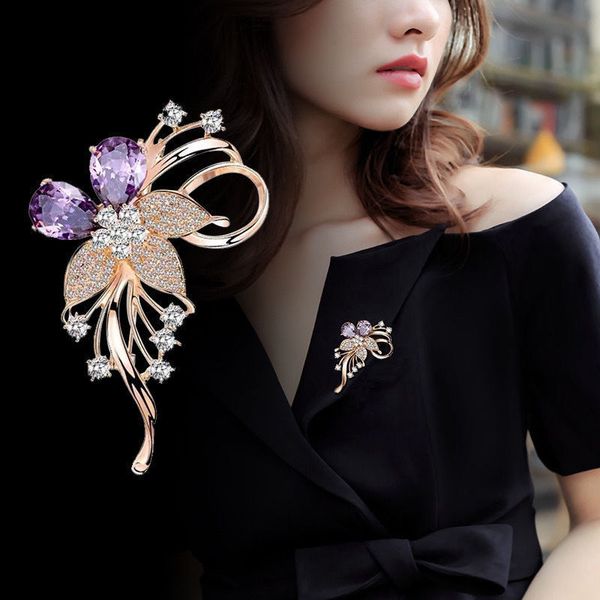 luxury women men designer letter brooches 18k gold plated inlay crystal rhinestone jewelry brooch tassels pearl pin party gift accessorie, Gray
luxury women men designer letter brooches 18k gold plated inlay crystal rhinestone jewelry brooch tassels pearl pin party gift accessorie, Gray