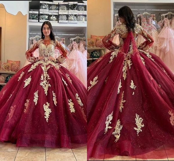 2023 burgundy gold applique pageant dresses quinceanera for women with sleevs boat neckline ball gown sweet 16 dress girls, White;red
2023 burgundy gold applique pageant dresses quinceanera for women with sleevs boat neckline ball gown sweet 16 dress girls, White;red