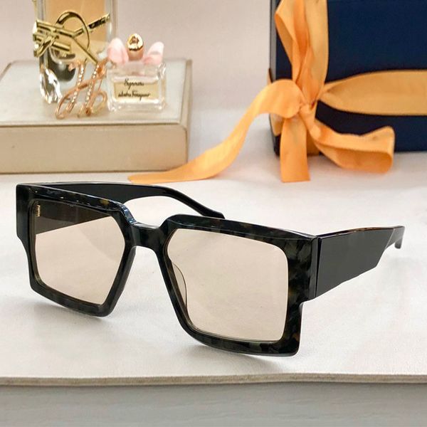 big argue square sunglasses designer fashion eyewear collection for men glasses z2209 women black frame letter signature on lenses uv400 len, White;black
big argue square sunglasses designer fashion eyewear collection for men glasses z2209 women black frame letter signature on lenses uv400 len, White;black
