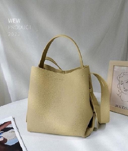 new embossed printing designer bag fashion women chain bag crossbody bags clutch handbag jhdvbdfhjvbndfb
new embossed printing designer bag fashion women chain bag crossbody bags clutch handbag jhdvbdfhjvbndfb