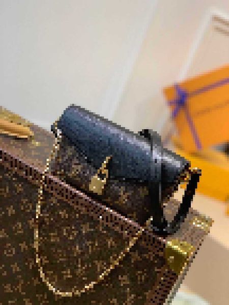 quality other bags padlock on strap underarm m80559 m80763 letter handbags shoulder messenger wump gqtw z5cv, Black;white
quality other bags padlock on strap underarm m80559 m80763 letter handbags shoulder messenger wump gqtw z5cv, Black;white