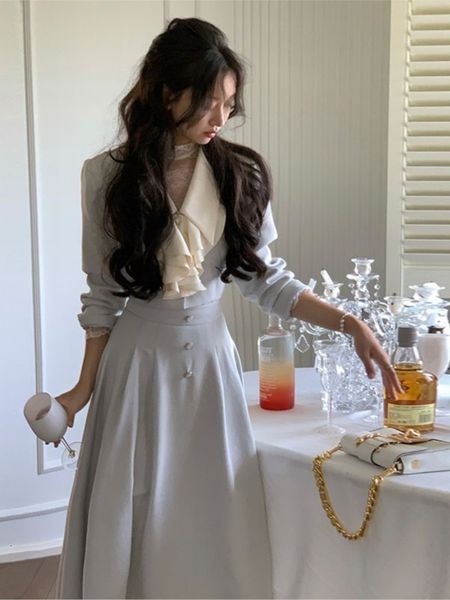 two piece dress 2 set women casual elegant vintage black midi korean clothes y2k crop short coats skirt 2023 spring chic 230208, White
two piece dress 2 set women casual elegant vintage black midi korean clothes y2k crop short coats skirt 2023 spring chic 230208, White