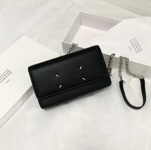 evening bags hgsc 22ss long chain wallet cowhide four point sewing card bag for men and women fashion simple crossbody backpack 230208
evening bags hgsc 22ss long chain wallet cowhide four point sewing card bag for men and women fashion simple crossbody backpack 230208