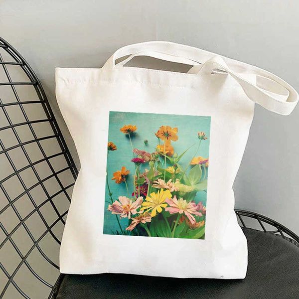 lady canvas cartoon shopper handbag square flower pattern printed tote bag girl shoulder shopping bag women harajuku bag
lady canvas cartoon shopper handbag square flower pattern printed tote bag girl shoulder shopping bag women harajuku bag