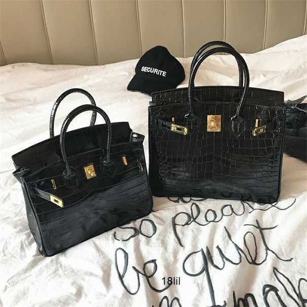 herme birkin 5a bags emmas genuine leather bag womens new handbag versatile trend single shoulder crossbody crocodile pattern high texture
herme birkin 5a bags emmas genuine leather bag womens new handbag versatile trend single shoulder crossbody crocodile pattern high texture