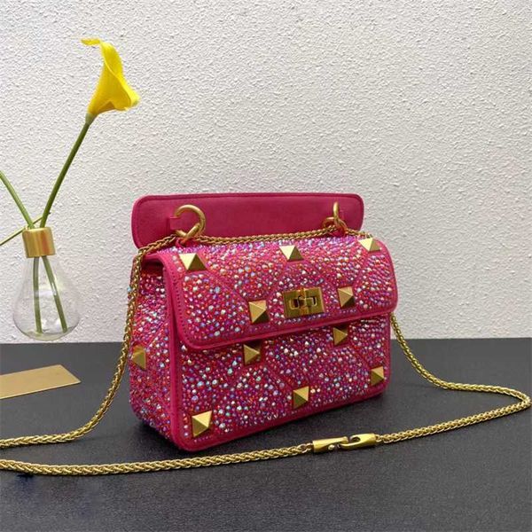 women's mini size handbags luxurious shoulder bag covered crystals the shiniest fashion handbags and crossbody bags 
women's mini size handbags luxurious shoulder bag covered crystals the shiniest fashion handbags and crossbody bags