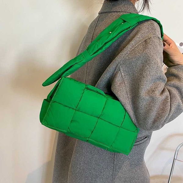 winter woven cotton women crossbody bag designer down padded shoulder bags for 2023 brands space handbags and purses flap 230209
winter woven cotton women crossbody bag designer down padded shoulder bags for 2023 brands space handbags and purses flap 230209