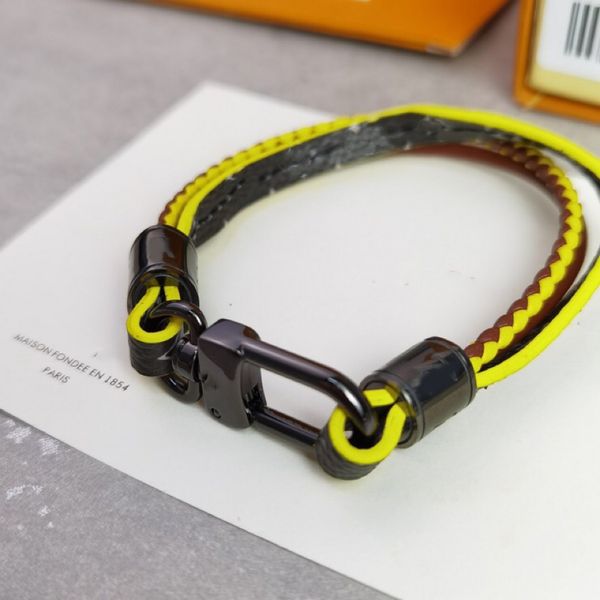 fashion classic flat brown brand designer leather bracelet for women and men metal lock head charm bracelets no box, Golden;silver
fashion classic flat brown brand designer leather bracelet for women and men metal lock head charm bracelets no box, Golden;silver