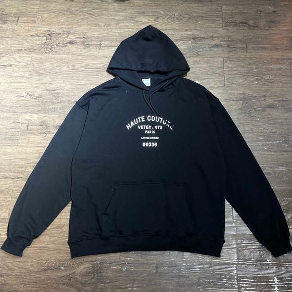 men's hoodies sweatshirts vetements black white classic small letter print drstring hoodie men women pocket sweatshirts j230208
men's hoodies sweatshirts vetements black white classic small letter print drstring hoodie men women pocket sweatshirts j230208