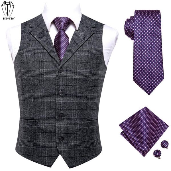 mens vests hitie classic silk grey plaids waistcoat men vest gold blue tie hanky cufflinks set for dress suit business father 230209, Black;white
mens vests hitie classic silk grey plaids waistcoat men vest gold blue tie hanky cufflinks set for dress suit business father 230209, Black;white