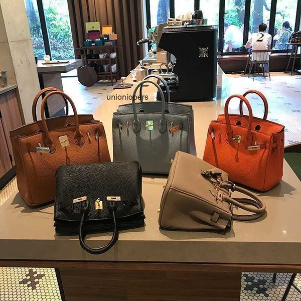 designers handbags birkins designer bags female 2023 new style litchi pattern fashion handbag red bride one shoulder crossbody large capacit
designers handbags birkins designer bags female 2023 new style litchi pattern fashion handbag red bride one shoulder crossbody large capacit