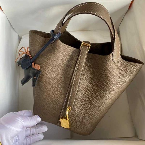 designer herme shoulder bags for women online outlet handmade wax thread vegetable basket new tc cow leather l
designer herme shoulder bags for women online outlet handmade wax thread vegetable basket new tc cow leather l