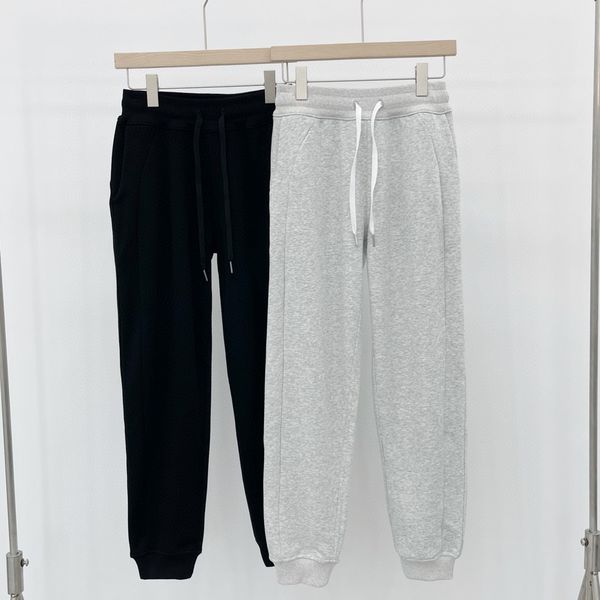 lu yoga designer fashion women's cotton sports casual bundle feet showing lean yoga sweatpants high waist running pants
lu yoga designer fashion women's cotton sports casual bundle feet showing lean yoga sweatpants high waist running pants