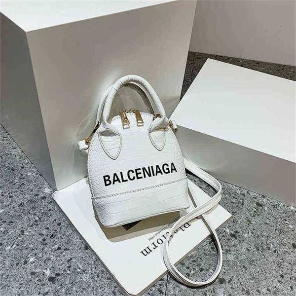 30% off handbag 2023 new bag female candy color stone letter portable shoulder messenger style shoulder shell
30% off handbag 2023 new bag female candy color stone letter portable shoulder messenger style shoulder shell