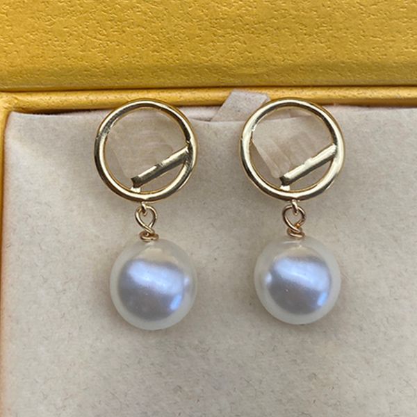 womens designer earrings fashion pearl earing for woman designers jewelry luxury studs earrings golden letters hoops earring ring 2302094bf, Golden;silver
womens designer earrings fashion pearl earing for woman designers jewelry luxury studs earrings golden letters hoops earring ring 2302094bf, Golden;silver