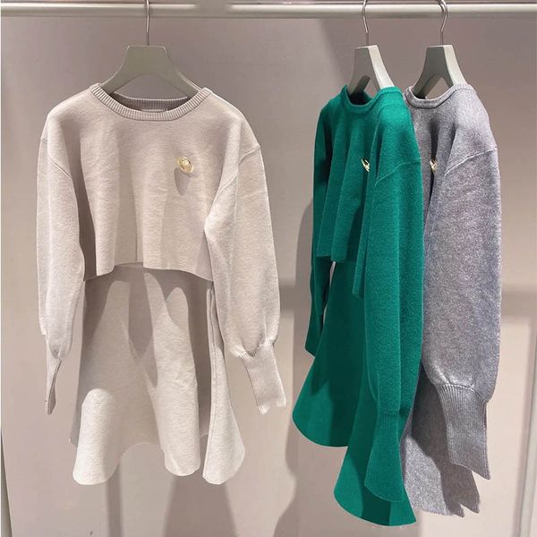 two piece dress kuzuwata o neck solid color long sleeve fibula suithigh waist slim knit pleated skirt outfits japanese set women 2 pieces 23, White
two piece dress kuzuwata o neck solid color long sleeve fibula suithigh waist slim knit pleated skirt outfits japanese set women 2 pieces 23, White