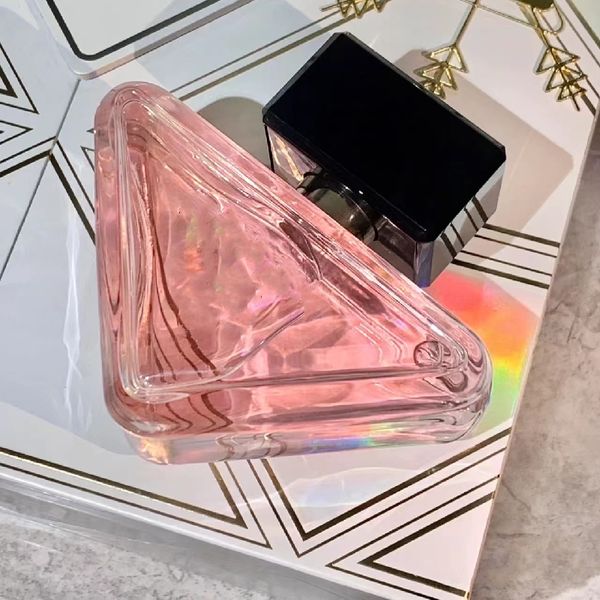 luxury design original perfume 90ml parfum perfume eau toilette spray good smell long time lasting scent high version quality fast ship
luxury design original perfume 90ml parfum perfume eau toilette spray good smell long time lasting scent high version quality fast ship