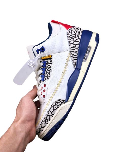 2023 authentic 3s basketball shoes jumpman 3 sp un white blue red cement grey designer lifestyle streetwear sneakers
2023 authentic 3s basketball shoes jumpman 3 sp un white blue red cement grey designer lifestyle streetwear sneakers