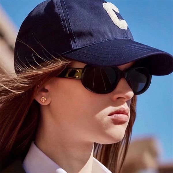 cl40194 luxury sunglasses for women designer oval cat eyes vintage street fashion man sunglasses with case box, White;black
cl40194 luxury sunglasses for women designer oval cat eyes vintage street fashion man sunglasses with case box, White;black