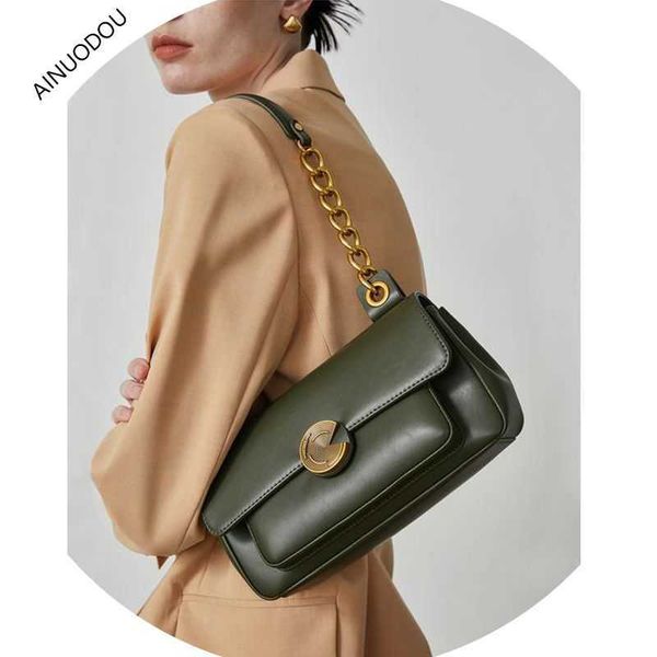 ainoodou watchman small handheld chain bag for women high grade cowhide versatile one shoulder underarm bag
ainoodou watchman small handheld chain bag for women high grade cowhide versatile one shoulder underarm bag