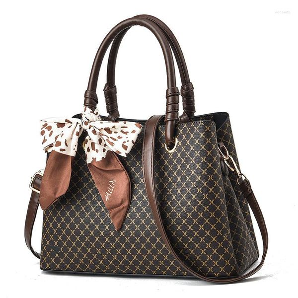 shoulder bags luxury printed handbag fashion versatile one oblique straddle bag commuter large-capacity mom girl
shoulder bags luxury printed handbag fashion versatile one oblique straddle bag commuter large-capacity mom girl