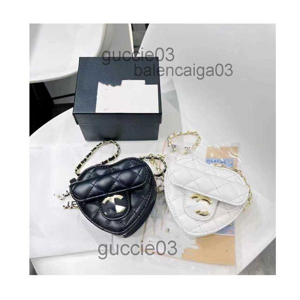 designer channel bag tote shoulder handbag wallet spring summer trend new love shaped rhombic lattice messenger bag fashion sense womens cha
designer channel bag tote shoulder handbag wallet spring summer trend new love shaped rhombic lattice messenger bag fashion sense womens cha