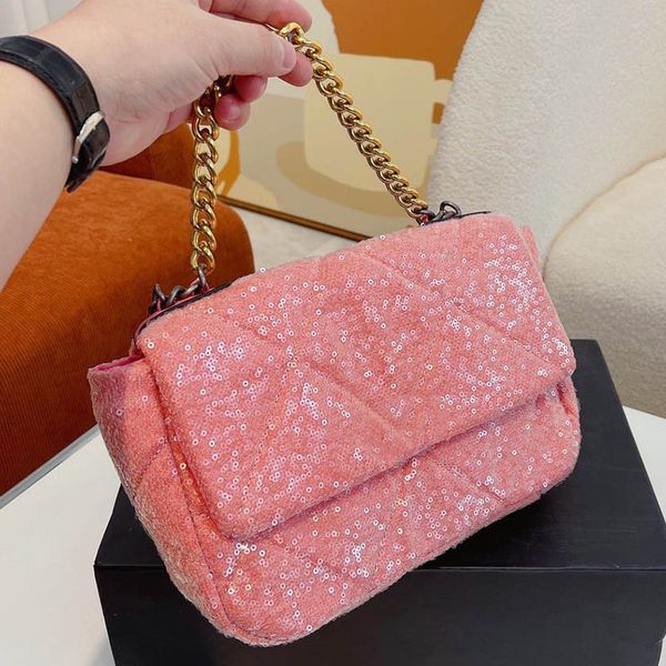 metal portable women sequin shoulder bag quilted large capacity classic flap purses designer women handbags luxury crossbody birkin pochette
metal portable women sequin shoulder bag quilted large capacity classic flap purses designer women handbags luxury crossbody birkin pochette