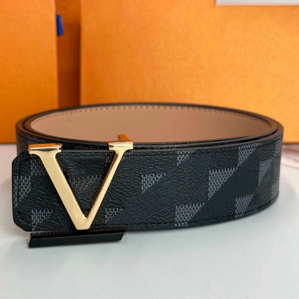high-quality designer belt fashion luxury plaid presbyopia men women business casual belts dress suit trouser belt width 4cm 18 models, Black;brown
high-quality designer belt fashion luxury plaid presbyopia men women business casual belts dress suit trouser belt width 4cm 18 models, Black;brown