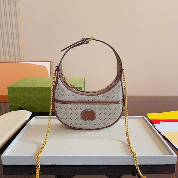 half moon designer bag chain shoulder bags double g pattern luxurys handbag designers crossbody bags fashion classic cross body purse
half moon designer bag chain shoulder bags double g pattern luxurys handbag designers crossbody bags fashion classic cross body purse
