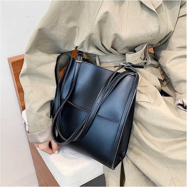 evening bags women casual pu leather handbag new shoulder crossbody bags for women autumn winter trends brand simple solid female bag bucket
evening bags women casual pu leather handbag new shoulder crossbody bags for women autumn winter trends brand simple solid female bag bucket