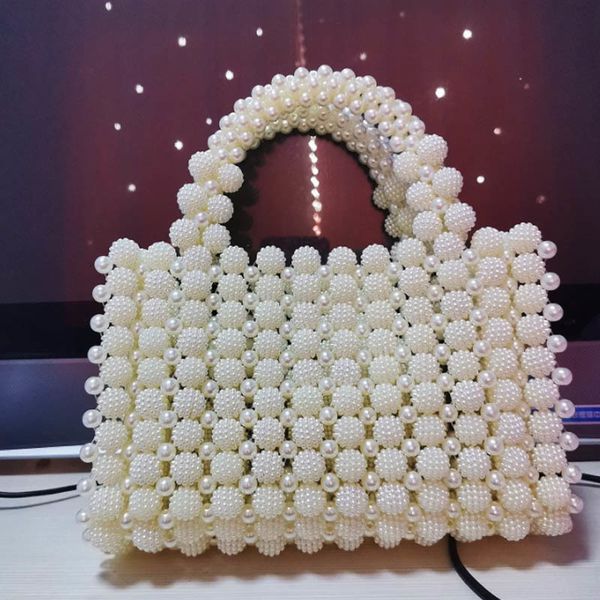 evening bags luxury acrylic hand woven pearl women fashion beaded shoulder handbags dinner 230208
evening bags luxury acrylic hand woven pearl women fashion beaded shoulder handbags dinner 230208