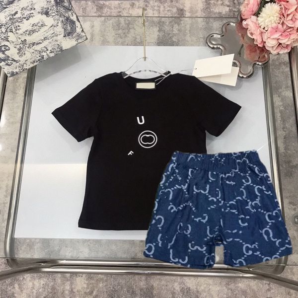 kid sets 2pics baby set kids designer clothers toddler t shirt clothing boy girl tracksuits short sleeve suits luxury brand classic summer l, White
kid sets 2pics baby set kids designer clothers toddler t shirt clothing boy girl tracksuits short sleeve suits luxury brand classic summer l, White
