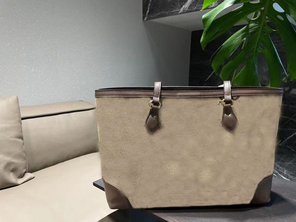 2023 designer bags handbags purse ladies messenger shoulderbags tote bags highquality ship
2023 designer bags handbags purse ladies messenger shoulderbags tote bags highquality ship