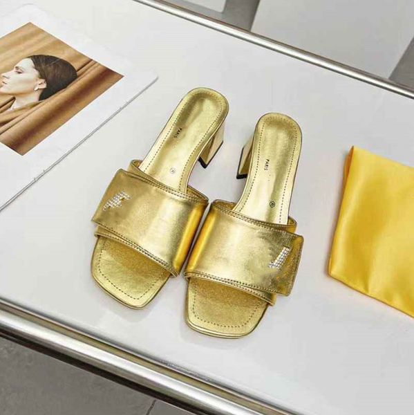 2023 fashion louiseity sandals lady waterproof waterproof viutonity middle high heels leisure high heels ml8, Black
2023 fashion louiseity sandals lady waterproof waterproof viutonity middle high heels leisure high heels ml8, Black
