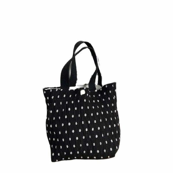 new housewife shopping tote bags girls fancy ruffle handbags students foldable reusable shoulder bag
new housewife shopping tote bags girls fancy ruffle handbags students foldable reusable shoulder bag