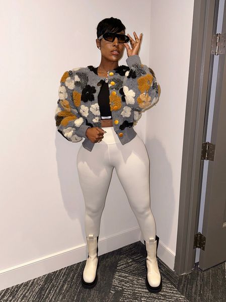 women's jacket button down lantern sleeve crochet 3d floral cardigan cute open front crop coat winter 2023 streetwear 230209, Black;brown
women's jacket button down lantern sleeve crochet 3d floral cardigan cute open front crop coat winter 2023 streetwear 230209, Black;brown