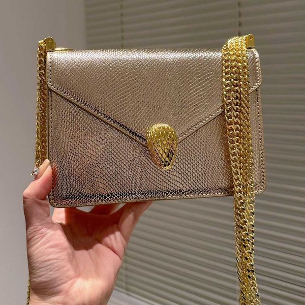 bags totes handbag designer bag comen classic imitation brand stitching leather golden snake-head letter chain shoulder bag commuter party d
bags totes handbag designer bag comen classic imitation brand stitching leather golden snake-head letter chain shoulder bag commuter party d